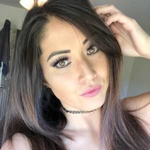 Meet your Posher, Karena